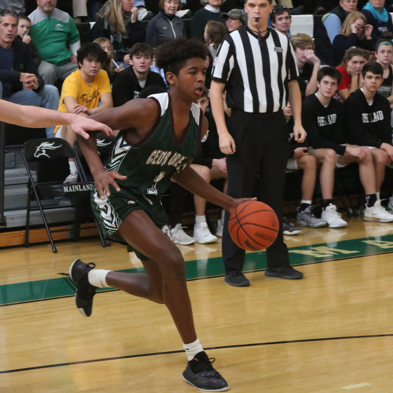 Mainland Cedar Creek boys basketball